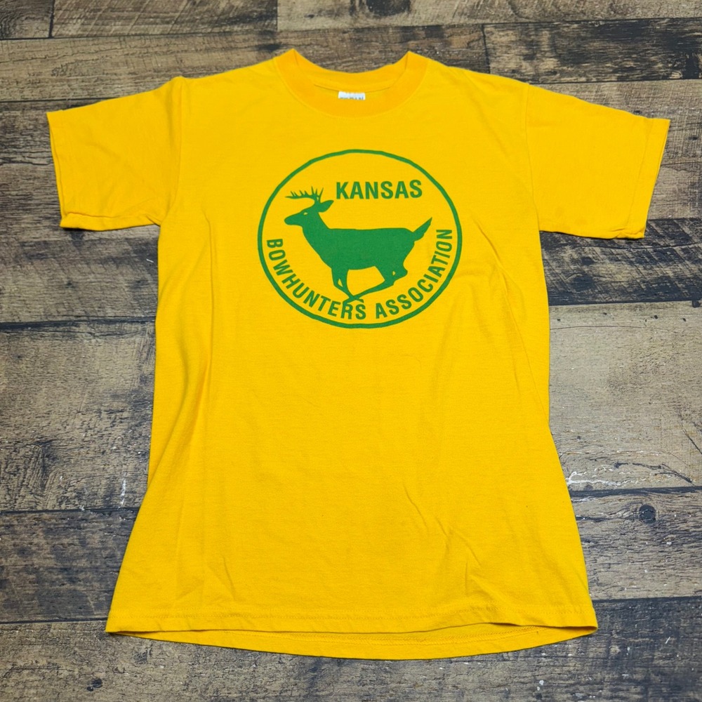 Gildan Kansas Bowhunters Association Graphic Tee Hunting Outdoors Small Yellow
